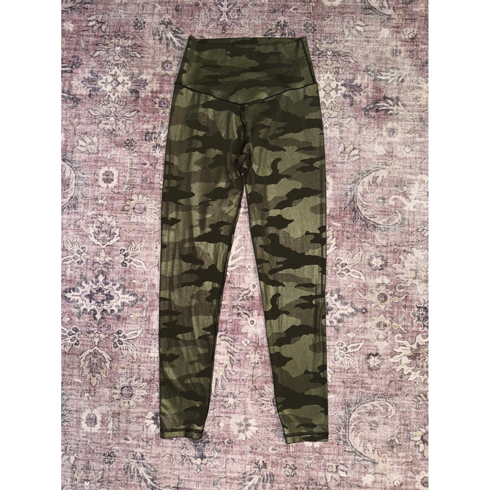 OFFLINE by Aerie Real Me High Rise 7/8 Leggings Green Camo Metallic Size Medium